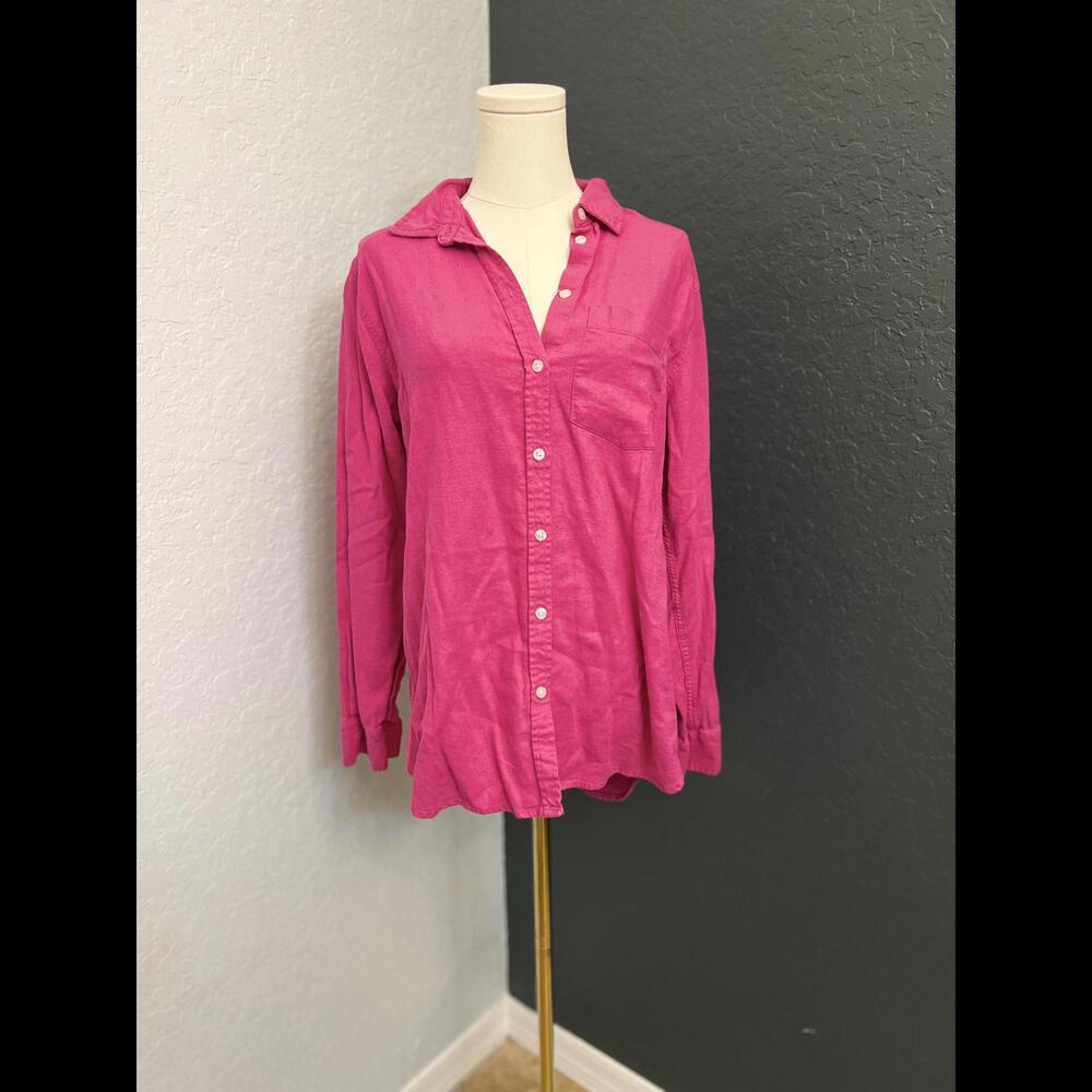 Gap Stylish Pink Button-Down Long Sleeve Shirt